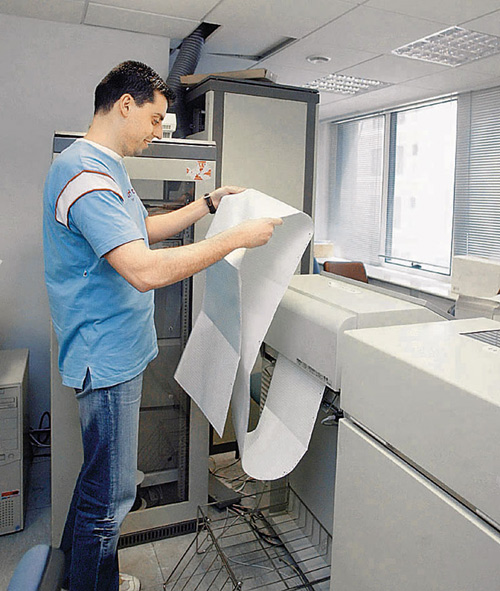 Άνοιξε ο δρόμος για μόνιμες  προσλήψεις σε δήμους και ΔΕΚΟ