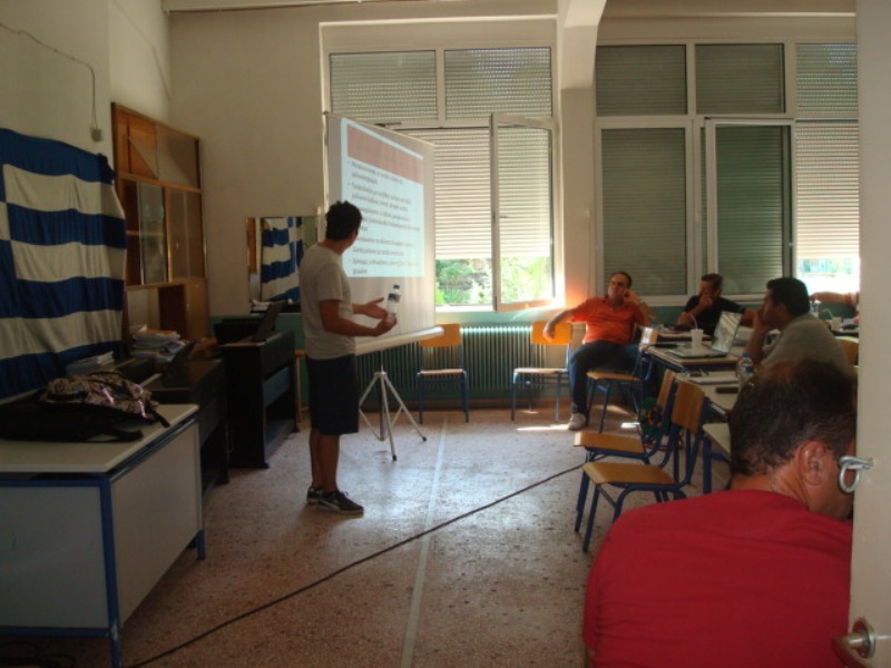 Μεγάλη προσέλευση στο σεμινάριο μελισσοκομίας