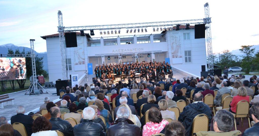 Ο ΠΑΓΚΟΣΜΙΟΣ ΕΛΛΗΝΙΣΜΟΣ ΑΠΟΛΑΥΣΕ  ΤΟ ΑΦΙΕΡΩΜΑ ΣΤΗ ΦΙΛΙΚΗ ΕΤΑΙΡΕΙΑ