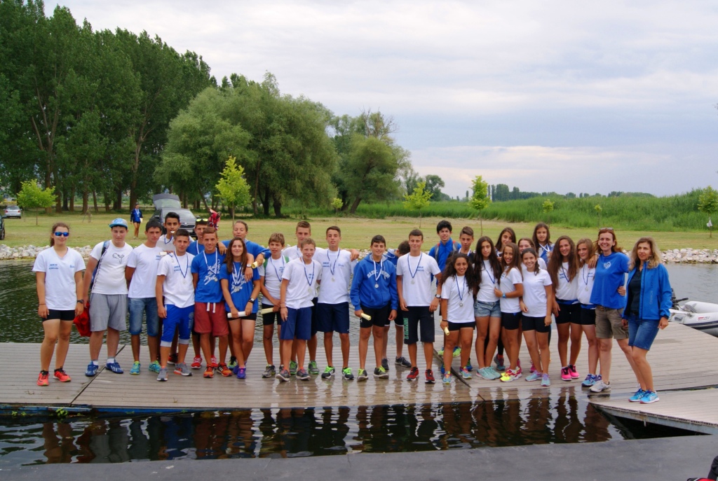 10 μετάλλια για τους κωπηλάτες στην Καστοριά