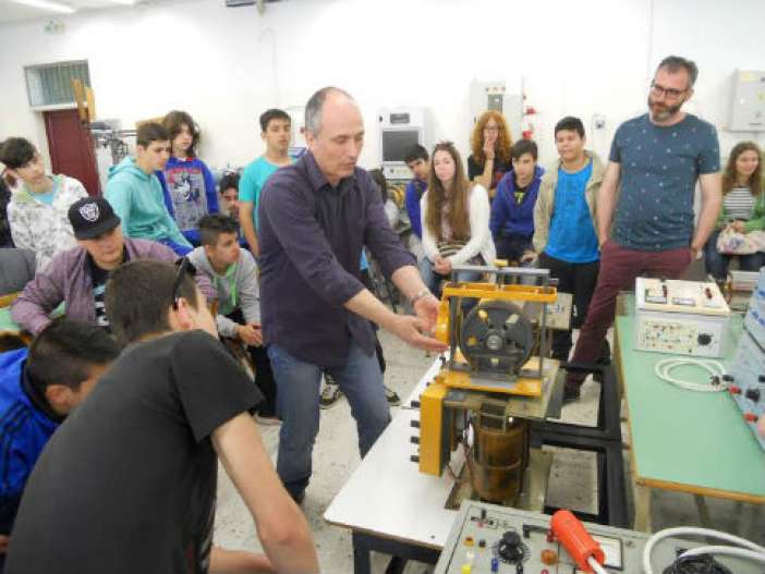 Εισαγωγή μαθητών σε 32 ειδικότητες των ΕΠΑ.Σ. του ΟΑΕΔ