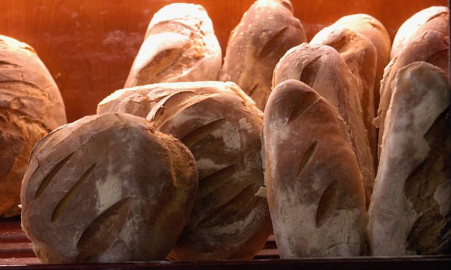 Θεσσαλονίκη: Η απίστευτη κομπίνα με το σπάγκο και το καρβέλι που έκανε για να θησαυρίσει!