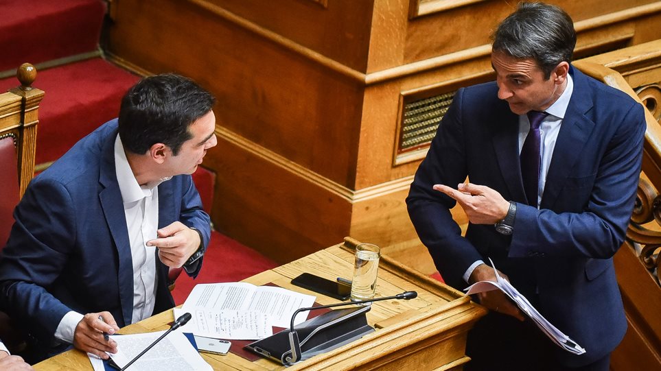 9+1 ενδείξεις ότι οι κάλπες έρχονται