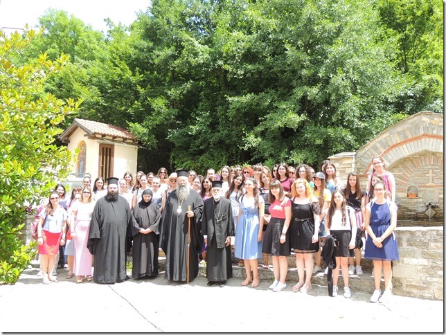 Νέες από την Ιερά Μητρόπολη Κίτρους στην Ι. Μονή Κλεισούρας Καστοριάς