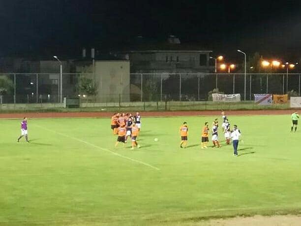 Ξύλο σε ποδοσφαιρικό αγώνα δικηγόρων στην Κοζάνη (ΦΩΤΟ)