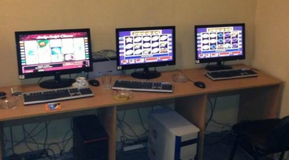 Κατερίνη: Μίνι «καζίνο» σέρβιρε… «φρουτάκια» – Συνελήφθη 32χρονη