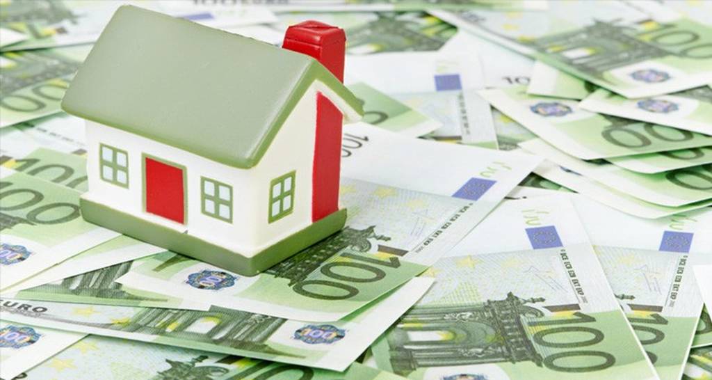 ΕΝΦΙΑ: Τι θα γίνει αν δεν πληρώσετε τον φόρο – Κινδυνεύουν μισθοί και συντάξεις;