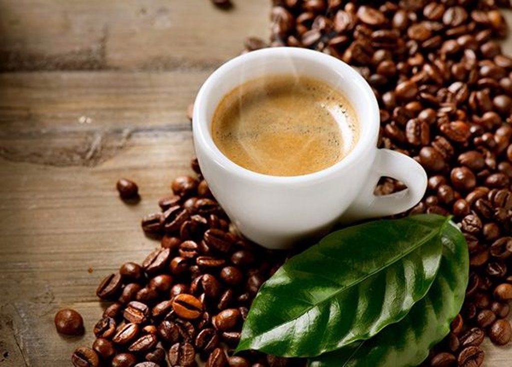 Πόσες θερμίδες έχουν αναλυτικά οι αγαπημένοι σας καφέδες και ροφήματα