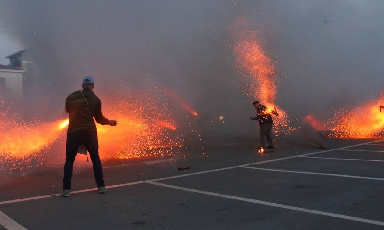 Σοκ: Νεκρός εικονολήπτης στον σαϊτοπόλεμο της Καλαμάτας – Κατέγραψε ο ίδιος το τραγικό γεγονός (VIDEO)