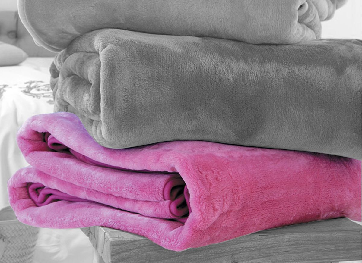 Αυτός είναι ο καλύτερος τρόπος για να πλύνετε και να αποθηκεύσετε τις κουβέρτες σας