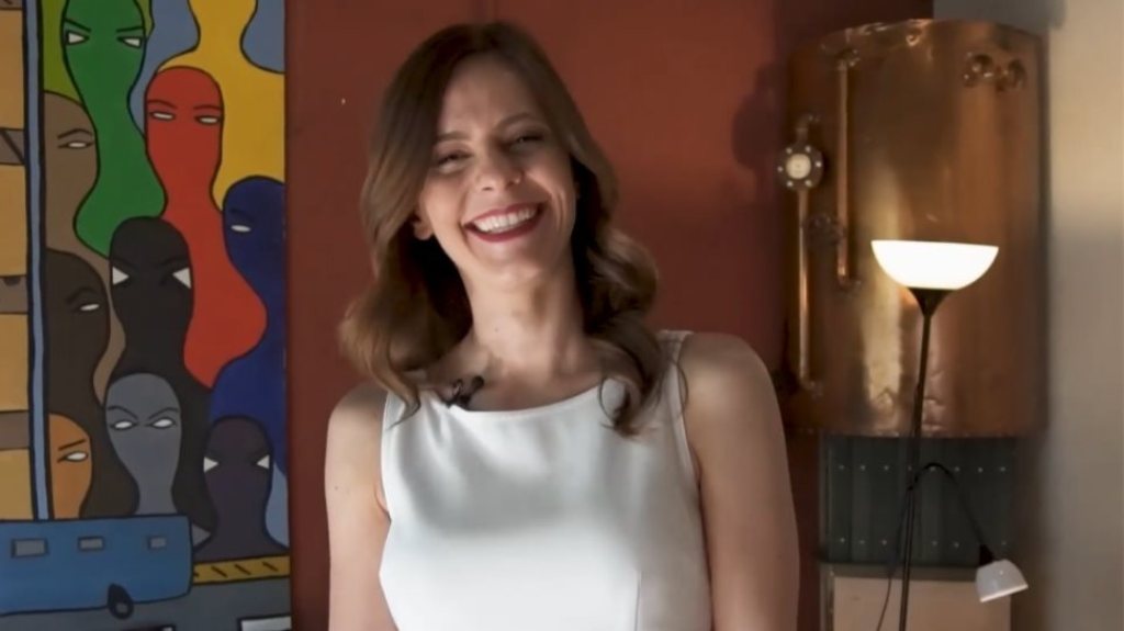 Η Έφη Αχτσιόγλου επιβεβαίωσε τη σχέση της με τον Δημήτρη Τζανακόπουλο (VIDEO)