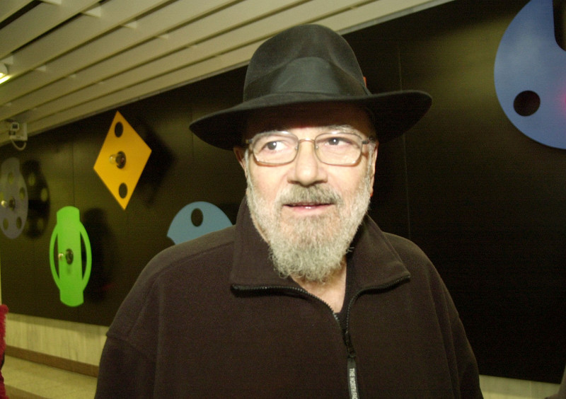 Πέθανε ο Takis – Ο εικαστικός που έβαλε τον ηλεκτρομαγνητισμό στις αίθουσες τέχνης