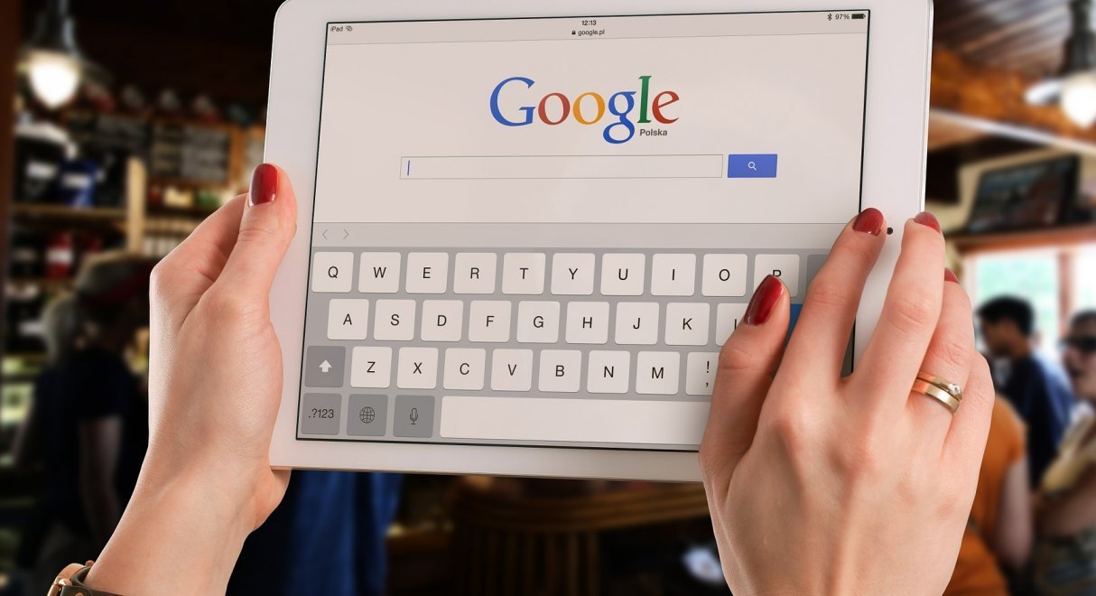 Εννιά πράγματα που δεν πρέπει να αναζητήσετε ποτέ στο Google