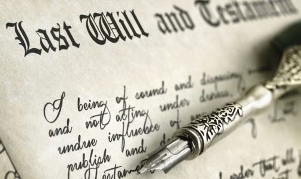 Πώς η διαθήκη που βρέθηκε στην τσέπη ομογενή έσωσε… ένα ολόκληρο χωριό στη Λαμία