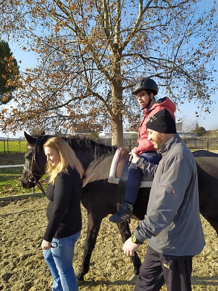 ΕΕΕΕΚ Κατερίνης: Θεραπευτική ιππασία