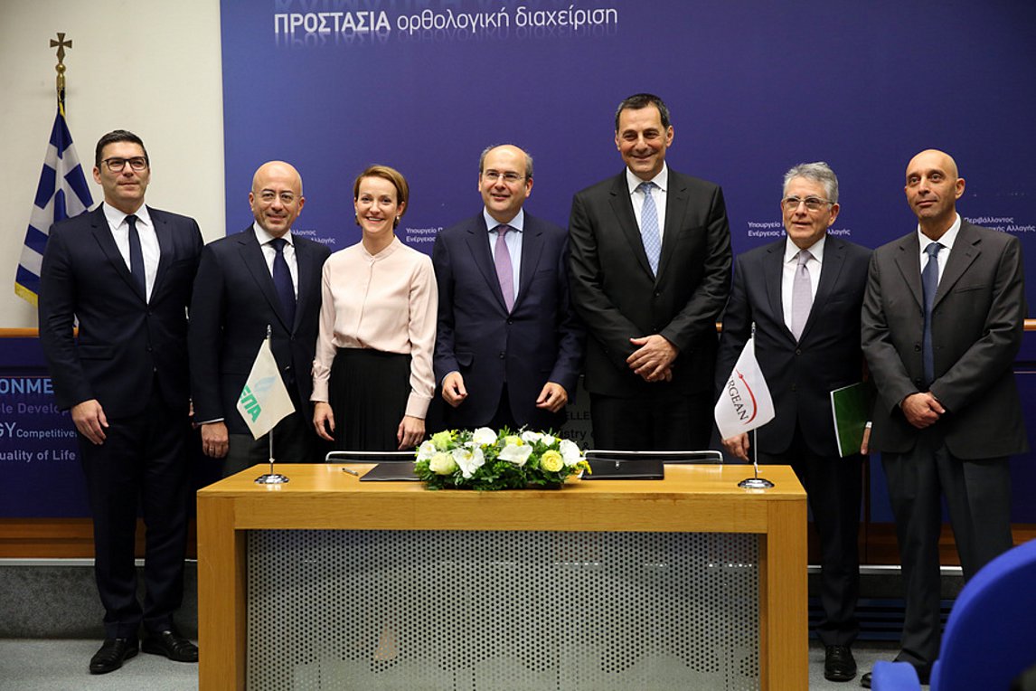 Έπεσαν οι πρώτες υπογραφές για τον East Med