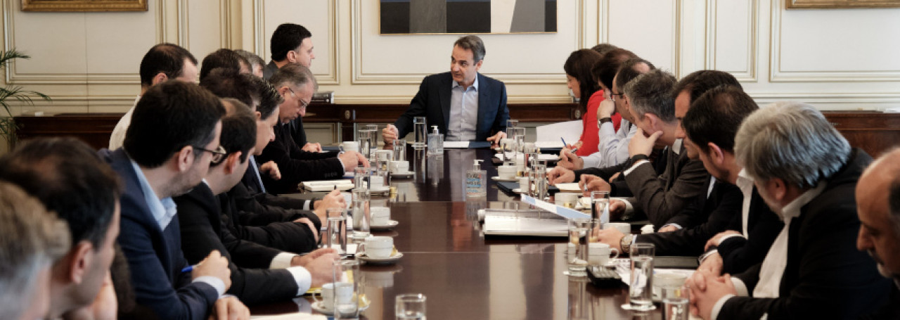 Τι αποφασίστηκε για τον κορωνοϊό σε σύσκεψη στο Μαξίμου υπό τον Μητσοτάκη