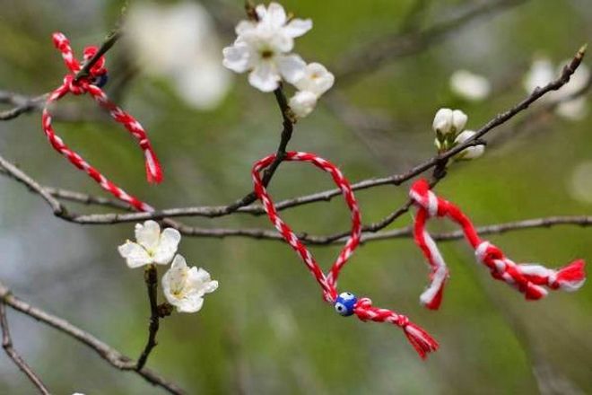 Γιατί φοράμε Μάρτη