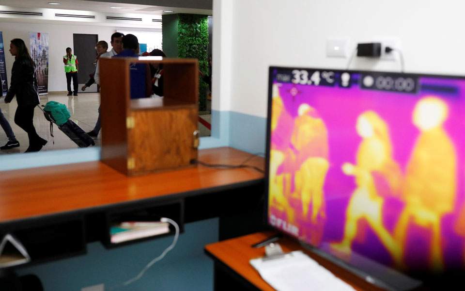 Αυτά είναι τα γκάτζετ που θα σας βοηθήσουν να επιστρέψετε ασφαλείς στο γραφείο