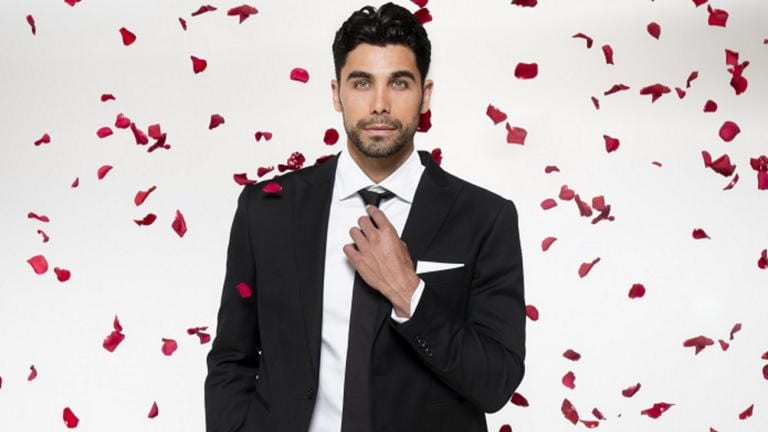 Ο πρώτος Έλληνας Βachelor Παναγιώτης Βασιλάκος αποκαλύπτεται