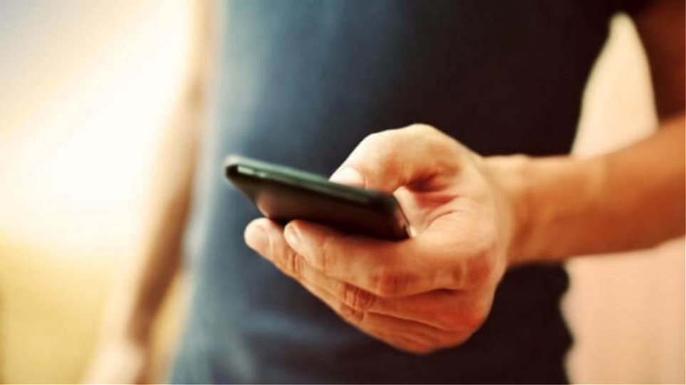 Πώς μπορείτε να καταλάβετε αν το κινητό σας έχει μολυνθεί με ιούς