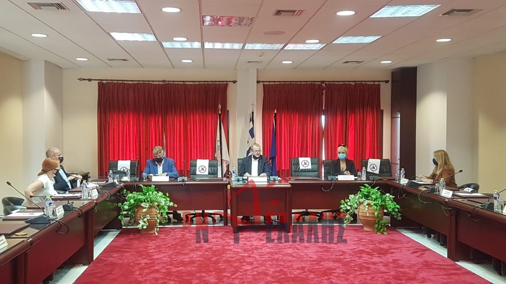 LIVE η έκτακτη σύσκεψη στο Επιμελητήριο Πιερίας για το Τελωνείο Κατερίνης (ΒΙΝΤΕΟ)