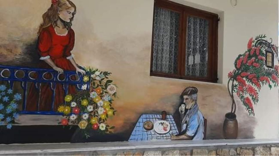 Lockdown: Το χωριό της Χαλκιδικής που υποδέχεται τη… μουντή καραντίνα με ζωγραφισμένους τοίχους