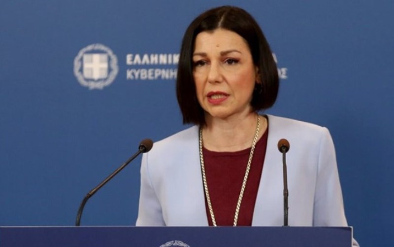 Τι είπε η Πελώνη για κόφτη στα SMS και μετακίνηση από δήμο σε δήμο