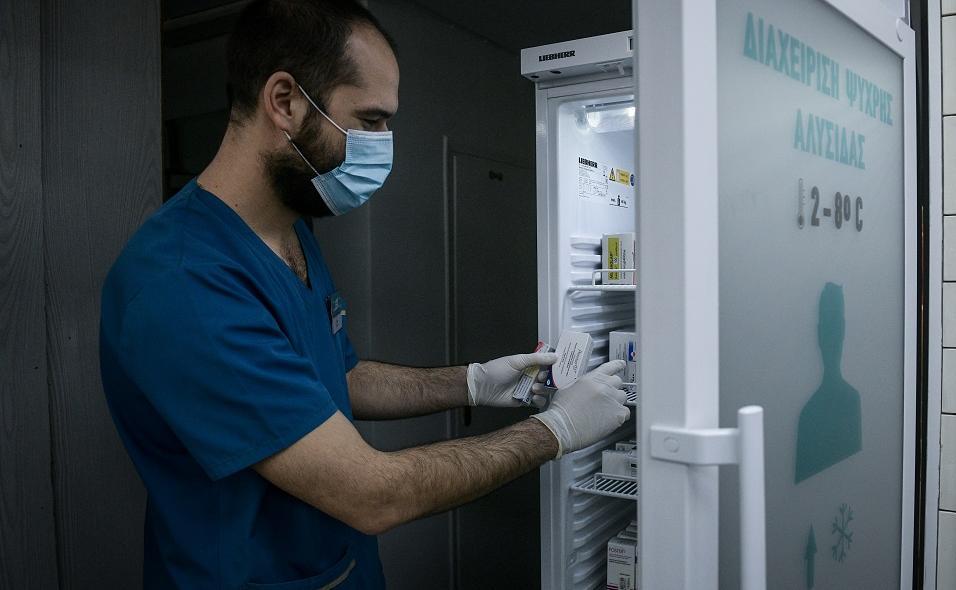 «Σχέδιο Ιπποκράτης»: Αστυνομία και στρατός για την φύλαξη του εμβολίου