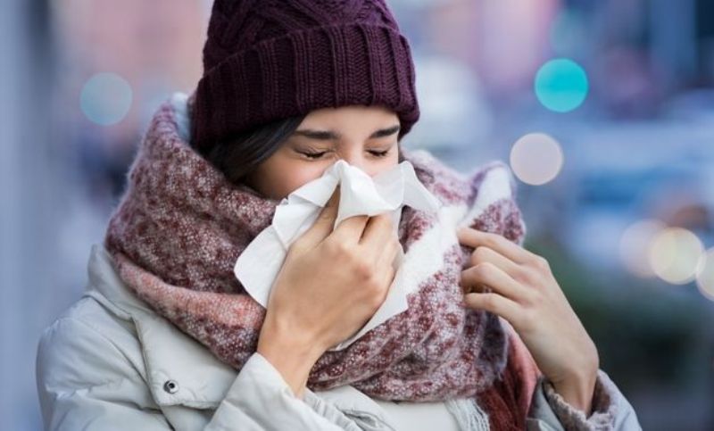 Κορονοϊός: Η πανδημία εκμηδένισε τη γρίπη και θεράπευσε το κρυολόγημα