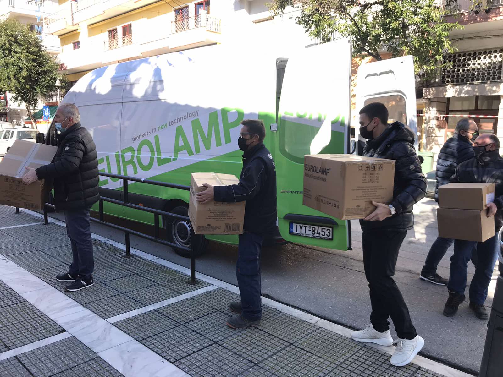 Δήμος Κατερίνης: ΣΕΗΠ & EUROLAMP δώρισαν μάσκες & αντισηπτικά για τα δημοτικά σχολεία