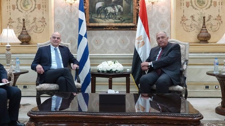 Παιχνίδια Αιγύπτου με την Τουρκία – Στο Κάιρο ο Δένδιας για τα ενεργειακά και τις θαλάσσιες ζώνες