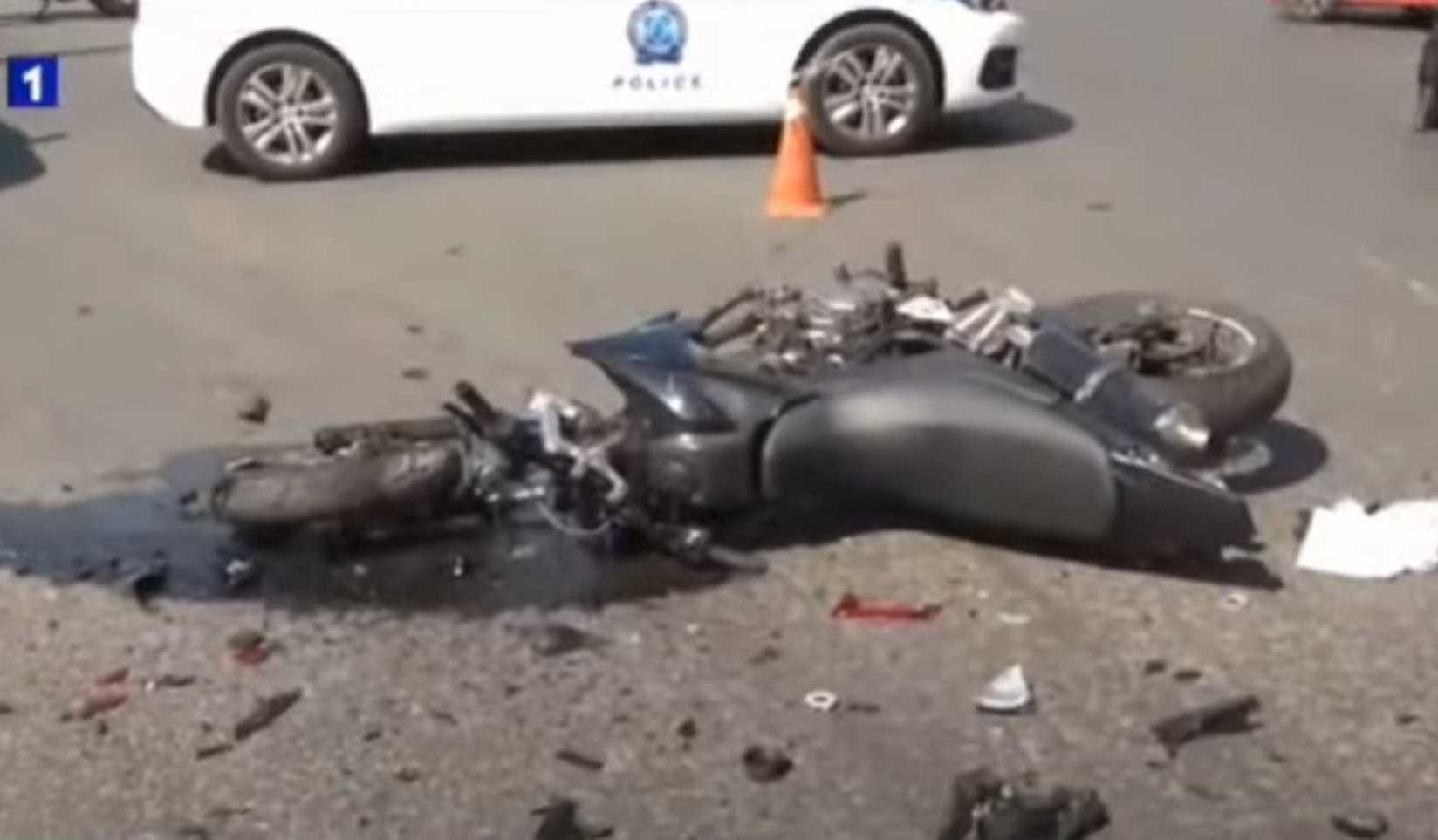 Τροχαίο στη Βουλή: Η ΕΛΑΣ καταδικάζει τη συμπεριφορά του τροχονόμου – Κατέθεσε ο διανομέας