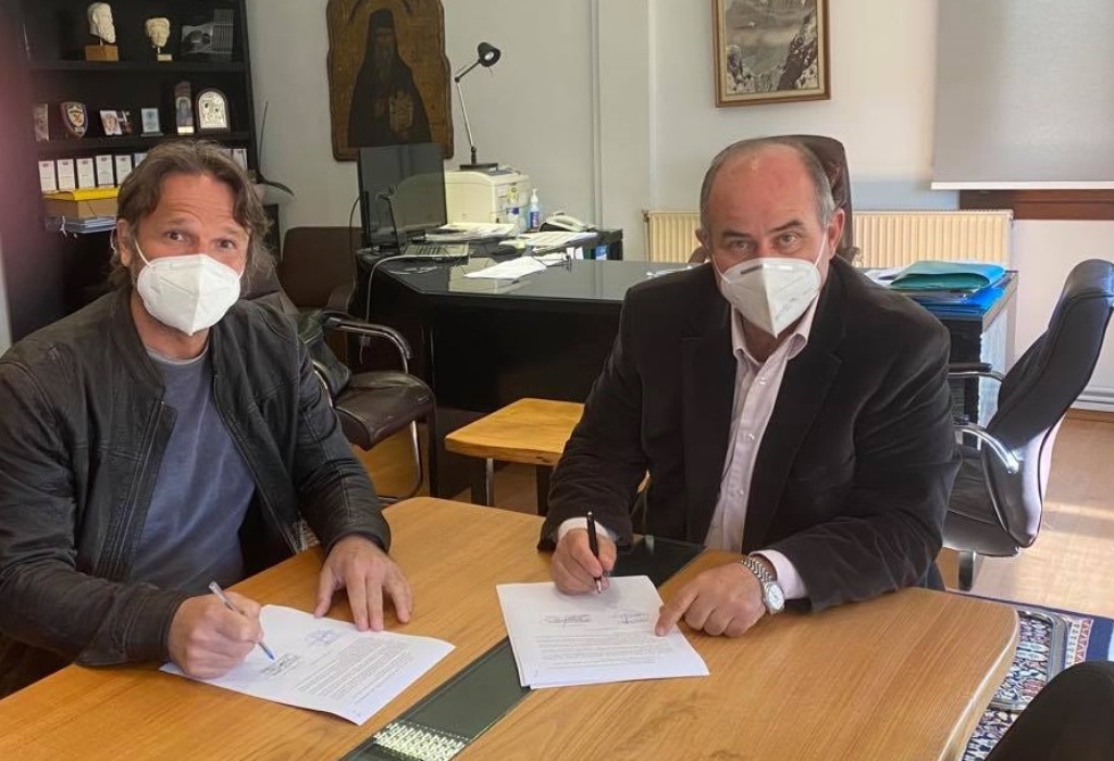 Υπογράφηκε η σύμβαση για την ενεργειακή αναβάθμιση του Γυμνασίου και του Γενικού Λυκείου Λιτοχώρου