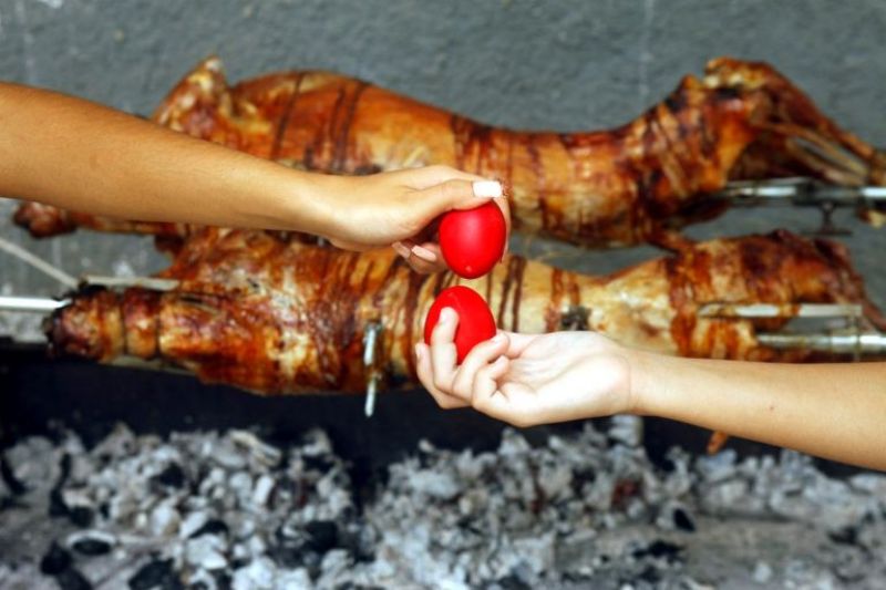 Γιατί το Πάσχα σουβλίζουμε αρνί