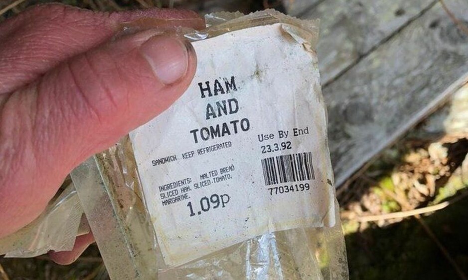 Πλαστική συσκευασία σάντουιτς του 1992 βρέθηκε ανέπαφη σε πάρκο της Σκωτίας