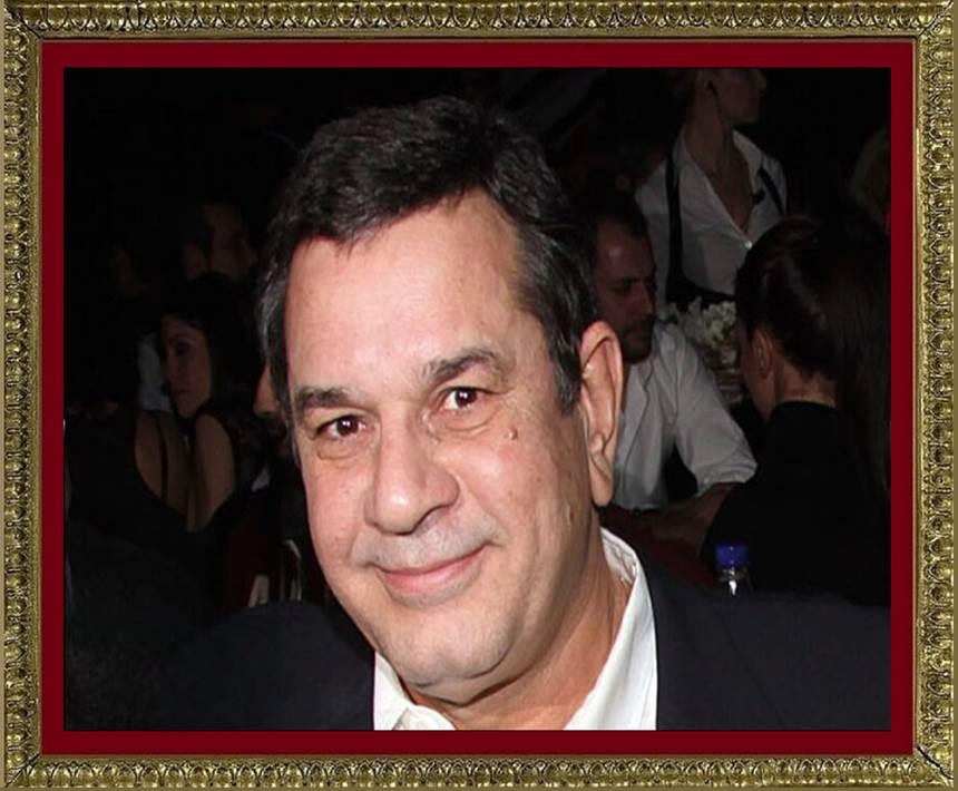 Το τραγούδι-αφιέρωμα του Σταμάτη Σπανουδάκη στην σύζυγο του Ντόρη Σπανουδάκη (ΒΙΝΤΕΟ)