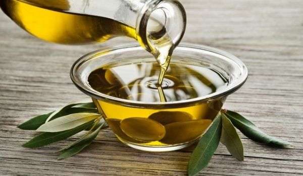 Πώς θα καταλάβουμε αν το λάδι που αγοράσαμε είναι νοθευμένο – Οι 2 ενδείξεις