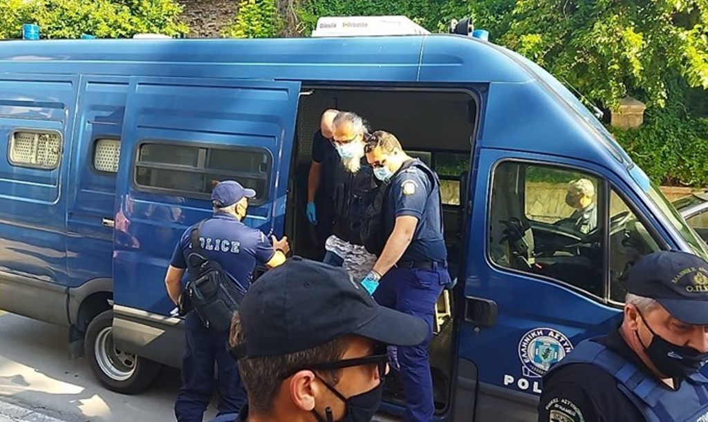 Ισόβια στον 46χρονο για την επίθεση με τσεκούρι στην Εφορία Κοζάνης