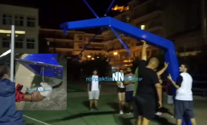 Ναύπακτος: Απεγκλώβισαν γατάκι αφού ξήλωσαν μπασκέτα σε λύκειο (ΒΙΝΤΕΟ)
