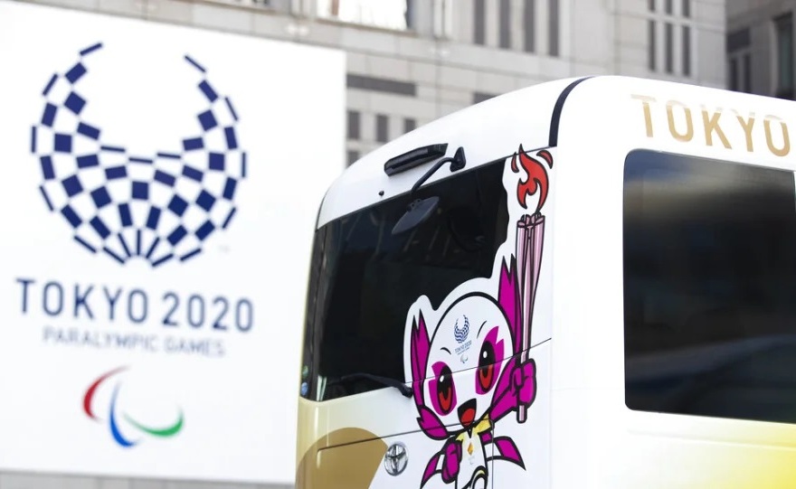 Τυφλός Παραολυμπιονίκης χτυπήθηκε από λεωφορείο χωρίς οδηγό στο Ολυμπιακό Χωριό