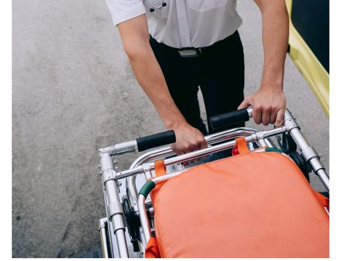 Σύρος: 37χρονος βρέθηκε νεκρός σε βράχια – Όλα δείχνουν αυτοκτονία