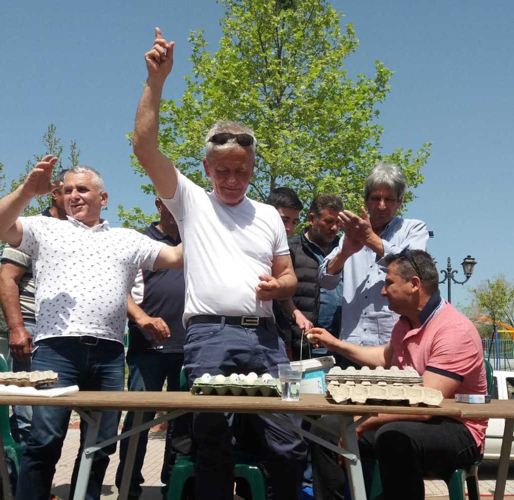 Αναβίωσαν οι «Αυγομαχίες» στον Άνω Άγιο Ιωάννη – Ποιοι επικράτησαν ανά κατηγορία