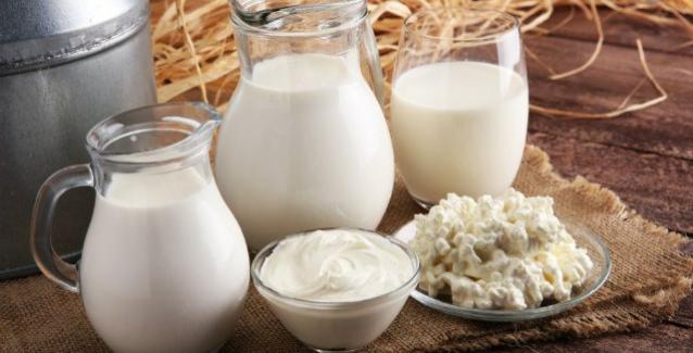 Έρχεται μείωση στην τιμή του γάλακτος στα ράφια των σούπερ μάρκετ