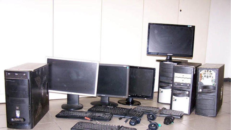 Κατερίνη: Σύλληψη μιας γυναίκας για «φρουτάκια»!