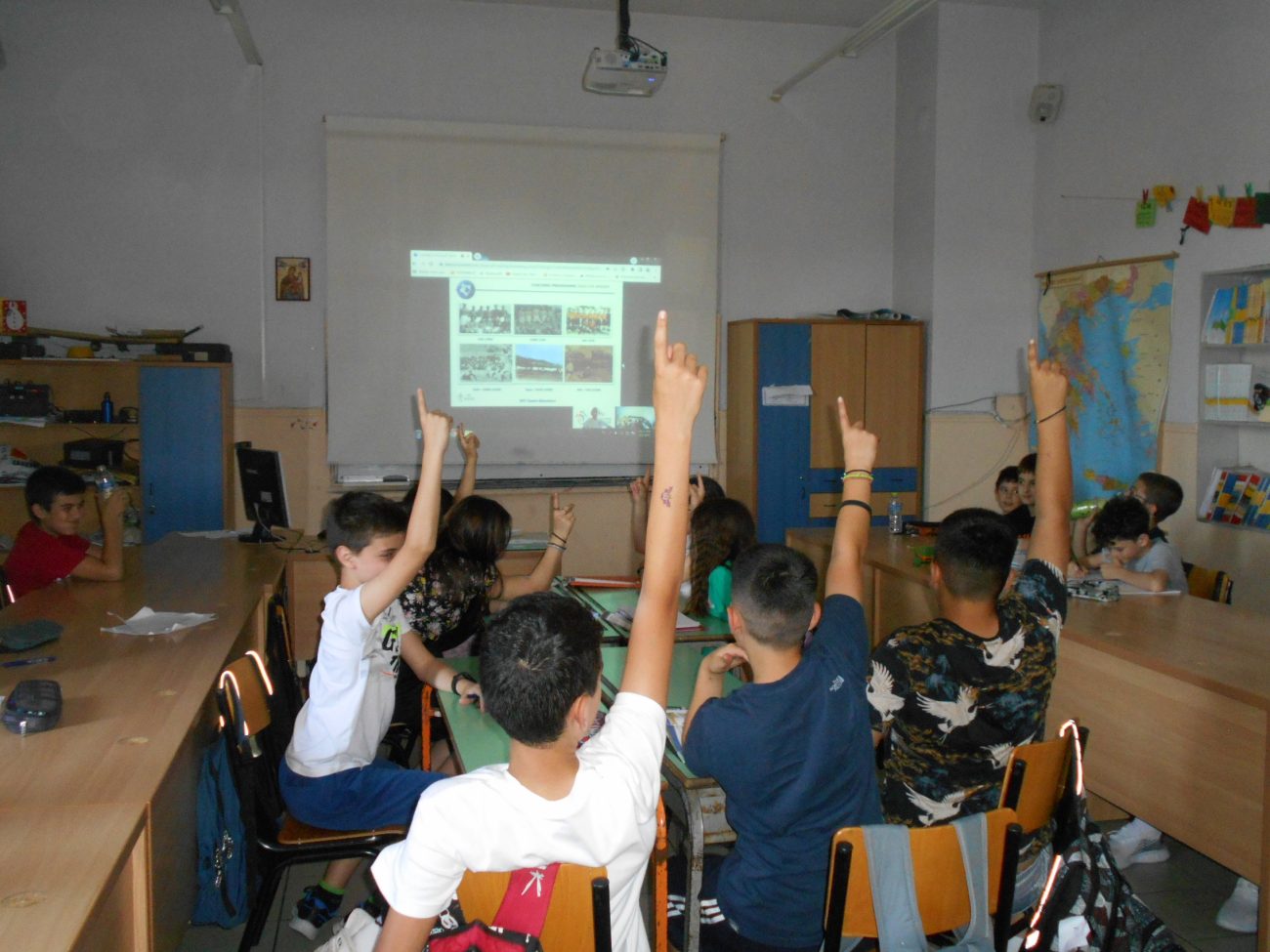 5ο Δημοτικό Σχολείο Κατερίνης: Εκπαιδευτικό Πρόγραμμα ΥΠΑΙΘ και ΕΠΟ   «ΠΑΣΑ ΣΤΑ ΘΡΑΝΙΑ»