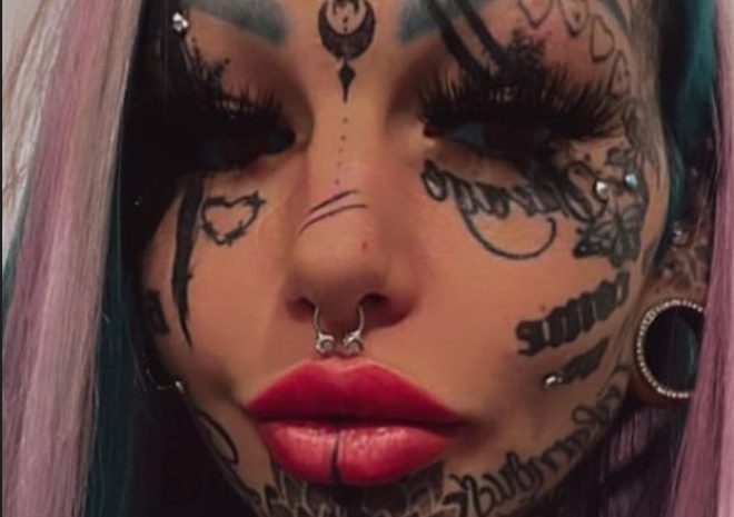 Influencer έκανε τατουάζ μέσα στο μάτι και τυφλώθηκε
