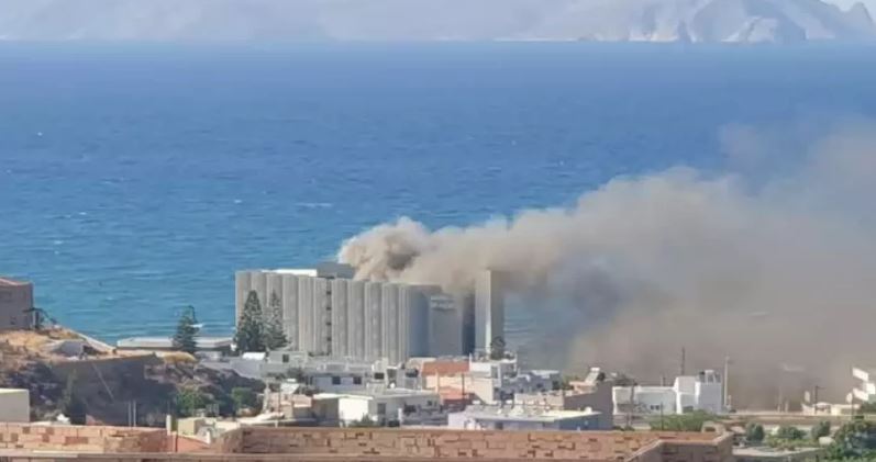 Στις φλόγες ξενοδοχείο στην Κρήτη  {ΒΙΝΤΕΟ}