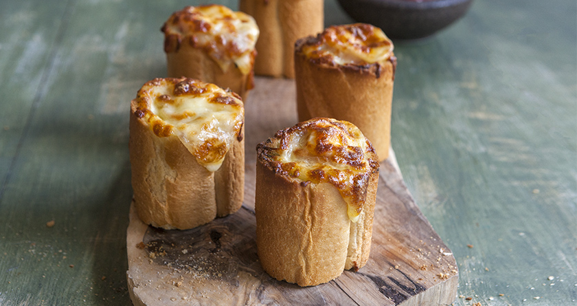 Γεμιστά ρολάκια μπαγκέτας