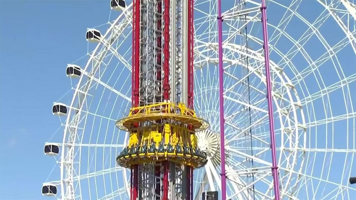 Λούνα παρκ του τρόμου στις ΗΠΑ: Κρέμονταν επί μισή ώρα ανάποδα στο κενό!